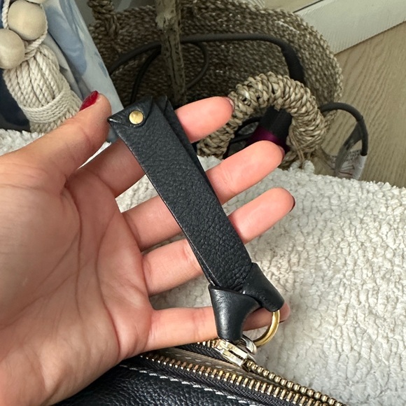 Chloe Black Leather Shoulder Bag with Gold Accents - Picture 9 of 9